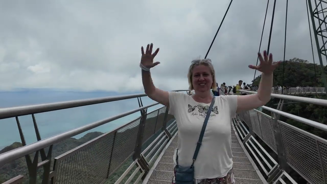 Singapore & Langkawi (Malaysia) in 4K | Amazing Family Trip