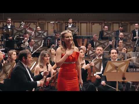 Irina Baiant - Irina Baianț - Acasă, de Crăciun! ❤️ Symphonic cover #christmassong #christmassingle