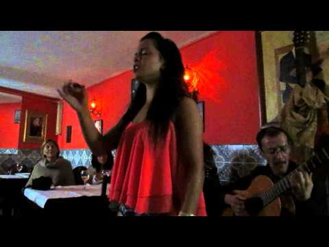 RUTE SANTOS FADO, PRESENTE NO RESTAURANTE RAMPINHA EM PORTO