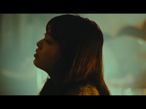 "どうしよう"   岸辺 紗采