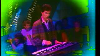 Moses - We just ( Our Revolution ) Italo Disco Clip