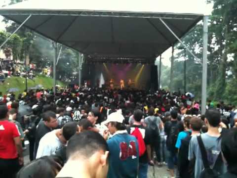 Anime Dreams 2011 - 23/01_ Banda Wasabi- Changeman opening cover.