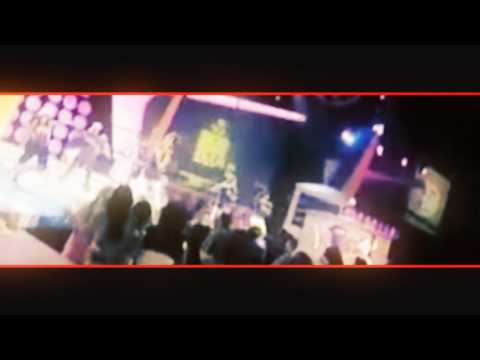 M.C. Drinks It Up.// La Petite Bourgeoisie Qui Boit Du Champagne