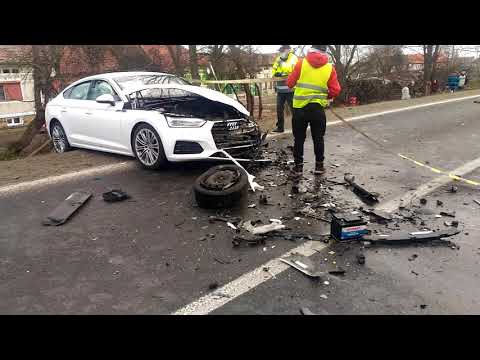 Accident pe DN 1 în jud. Sibiu provocat de un autoturism cu volan pe dreapta