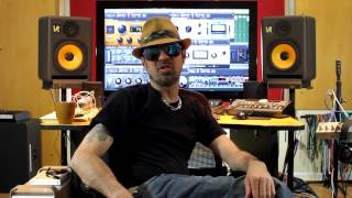 Video thumbnail for DBX 160 Compressor Limiter by Rockstar Rant