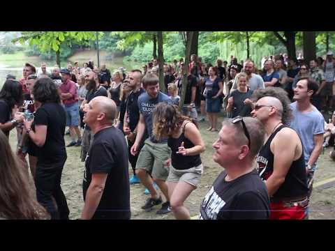 Jarocin Festiwal 2017: Bajzel i tańce publiczności