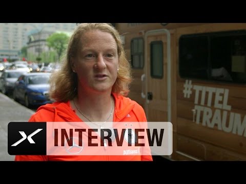 Melanie Behringer: "Jubel im Bus" | Deutschland - Frankreich | Frauen-WM 2015