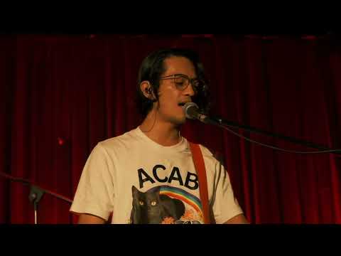 Turncoats at Fiddlehead (RFC) Live in Manila (Eastside by Sandugo)