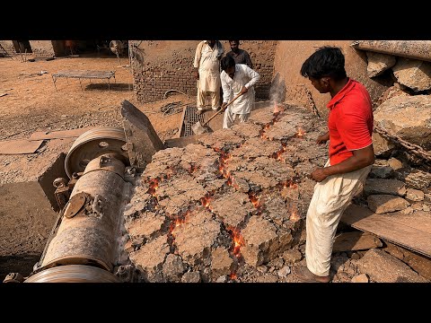 🙅🏽‍♂️ Stupidity vs Stubborn Rock 🪨 The Winer is Sledge Hammer 💪💪 Blue Metal Rock Crusher Is Insane 