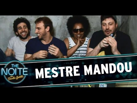 The Noite (12/11/14) - Mestre Mandou com Carol Zoccoli