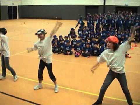 Flashmob Bentelo sporthal De Pol