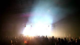 preview picture of video 'Worship at Wild Week 2009'