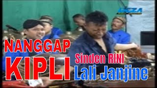 Download lagu Kipli Joget Naik Panggung LALI JANJINE,SINDEN RINI, Karawitan CINDE LARAS. mp3 Download lagu Kipli Joget Naik Panggung LALI JANJINE,SINDEN RINI, Karawitan CINDE LARAS. mp3