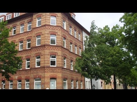 2-Zimmer-Wohnung, Küche mit Einbauküche, Flur, Bad, 3. OG, WE 21, Bebelstraße 23