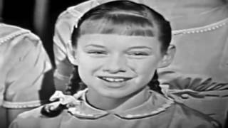 The Lennon Sisters - You Always Hurt The One You Love (1957)