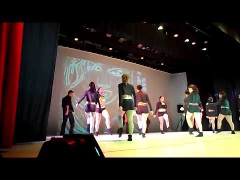 Espetáculo de Jazz Barueri - Clipestesia - Britney Spears