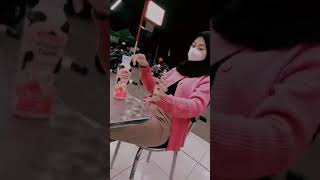 Download lagu NUMPANG DUDUK DI ALFAMART BARENG PACAR | HALU STORY #shorts  #storyhalu #storyig #storywa mp3