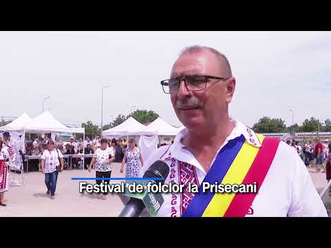 Festival de folclor la Prisăcani. Zeci de persoane au participat la eveniment
