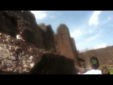 Longbow shooting at Goodrich castle