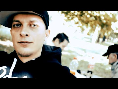 Funktasztikus: Élek és virulok (Video)