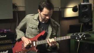 Paul Gilbert - Fuzz Universe Main Riff Demo