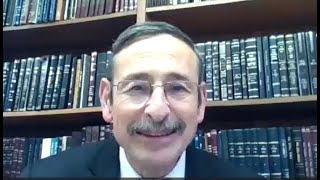 פרשת ויצא: "האבן אשר שם מראשתיו" - יחודה וכוחה של האבן? (הרב מאיר גולדוויכט) - התמונה מוצגת ישירות מתוך אתר האינטרנט יוטיוב. זכויות היוצרים בתמונה שייכות ליוצרה. קישור קרדיט למקור התוכן נמצא בתוך דף הסרטון