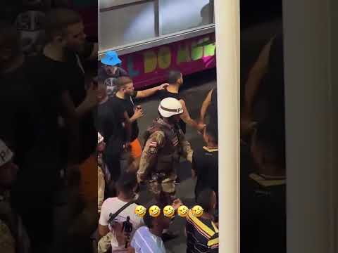 Tô Invisível 😂😂😂. #shorts #youtubeshorts