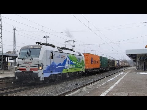 Train service in Grafing: with Lokomotion Rail Traction class 193 in 20 Years Quality On Rail livery