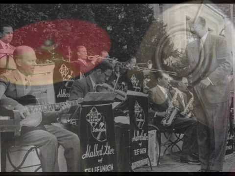 Adalbert Lutter  -  Hinter einer Düne