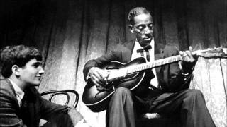 Mississippi Fred Mcdowell- Standing At The Burying Ground (High Definition)