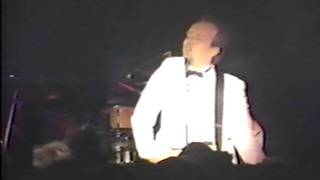 The Pleasure Barons / (feat. Dave Alvin) Games People Play - 1989