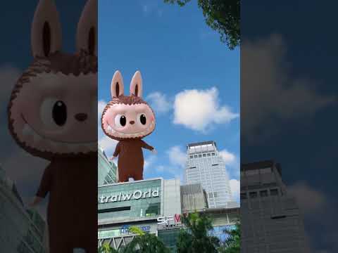 LABUBU, what are you doing here😆 #popmart #labubu #FNE2024 #FunNeverEnds2024