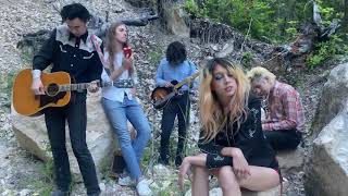 [IGTV] Starcrawler (video) - Cover of &quot;Beck - Asshole&quot; - July 7th, 2020 - Unknown area, CA