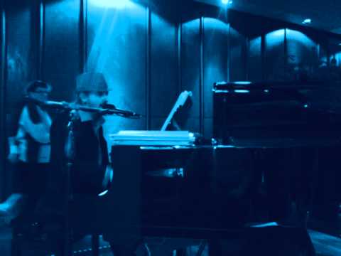 Marijan Novina with song from Eric Clapton - Wonderful Tonight