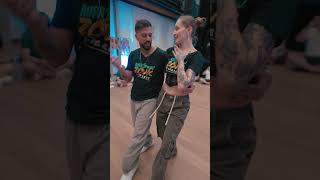 Baila Mundo - Emilia Moraes &amp; Tiago Moraes | T.H.E. - Say It