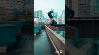 パルクールを行う男性！