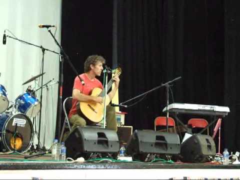 Tenterfield Saddler - Peter Allen. Performed by Laurence Graham, Australia Day, 2013.
