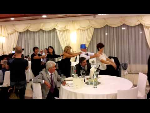 MUSICA E ANIMAZIONE PER MATRIMONI IN MOLISE - IL PARCO DEGLI ULIVI - FRANCESCO BARATTUCCI SHOWMAN