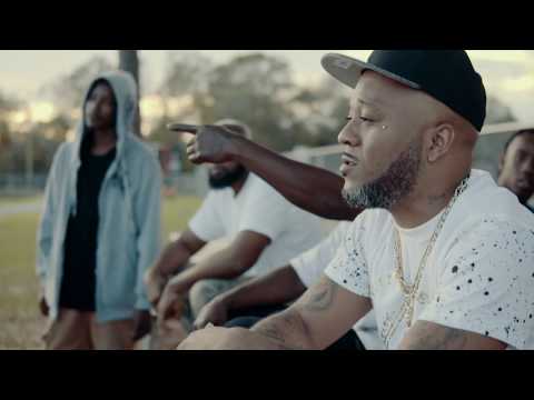 KIK STAND (OFFICIAL VIDEO) by MIC M.O.E