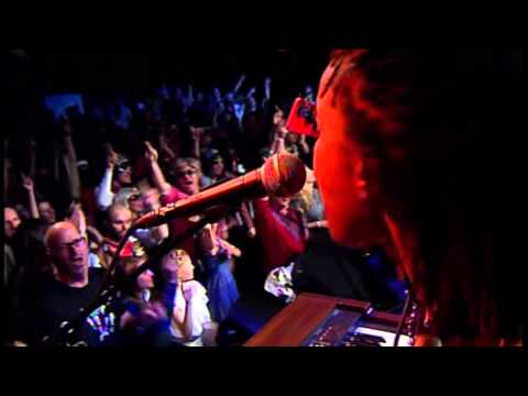 RED ELVISES Closet Disco Dancer