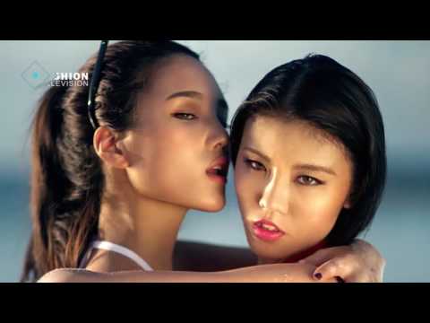 JALL! Tropics Editorial Photoshoot