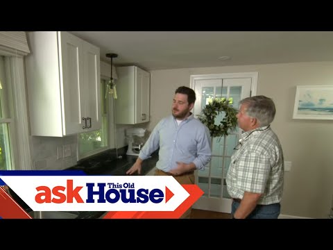 Crown Molding, Strip Wallpaper (Preview) | Ask This Old House