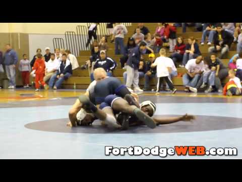 NIACC at ICCC Wrestling Dual (157 LBS) Jon Rivera vs Samuel Bonsu (January 19th, 2010)