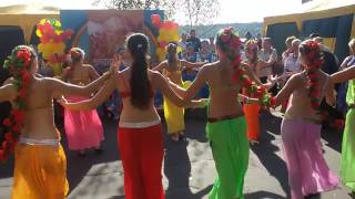 Download lagu Ukraine cute girls dance mp3