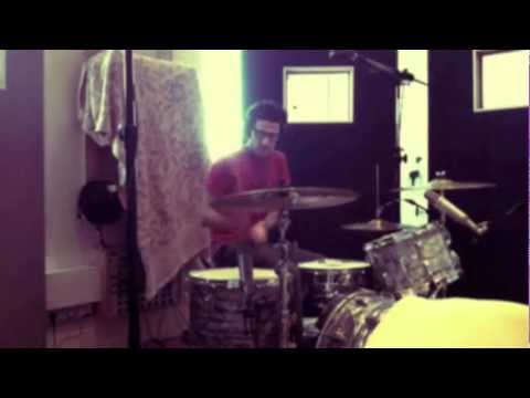 Bad Love Experience - Eyes That Say I Love You (BECK SONG READER)