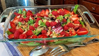 Mixed Berry Salad with Raspberry Vinaigrette
