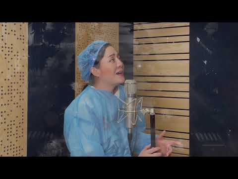Thể hiện bởi Quỳnh Mai