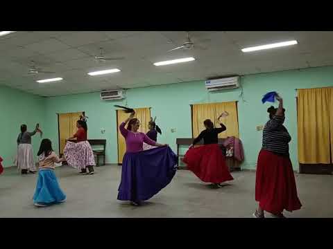 ESCUELA DE DANZAS FOLKLORICAS ARGENTINA EL GAUCHO PORIAHU QUITILIPI CHACO