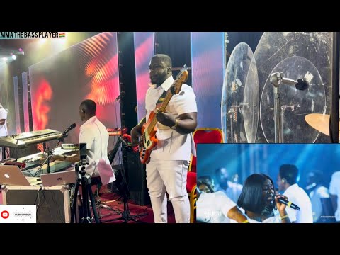🔥HOT PENTECOSTAL PRAISE JAM WITH MINISTER SETH ACHEAMPONG||EMMA ON BASS🎸||GROOVY🔥🎛️🥁🎸🎹