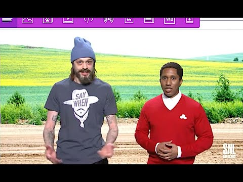 Pete Davidson's Aaron Rodgers Is Back On 'SNL' To Help With Kremlin Disinformation This Time